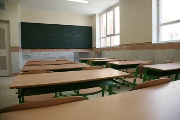 فعالیت مدارس استان مرکزی روز سه‌شنبه غیرحضوری شد