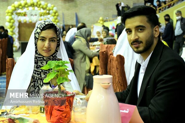 جشن ازدواج دانشجویی ۵۵ زوج دانشجو در بیرجند