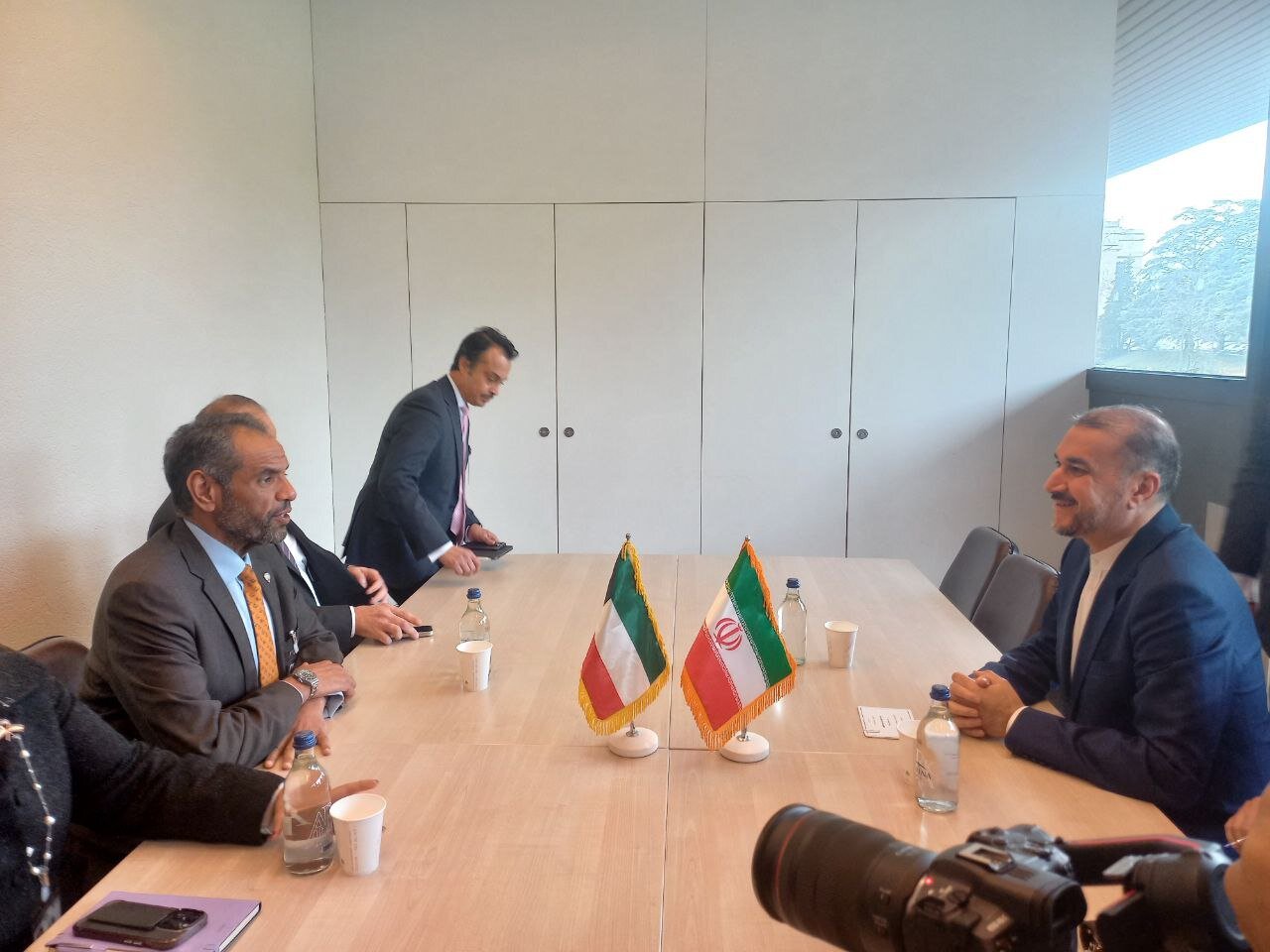 رایزنی امیرعبداللهیان با وزیر امور خارجه کویت