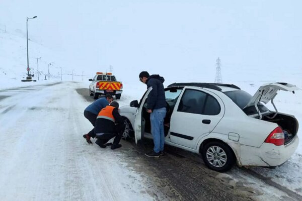کولاک برف و وزش باد شدید در ۲۳ استان