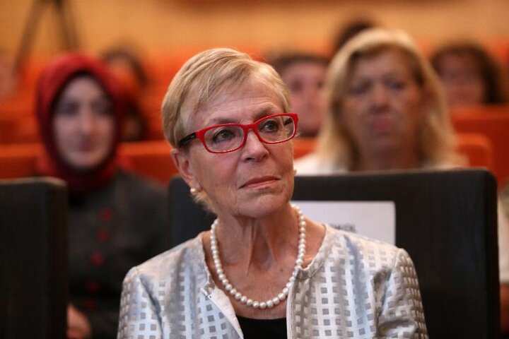 جامعه فلسطین بسیار غنی است / شاهد یک نسلکشی در غزه هستیم