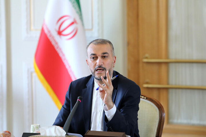 یورپی یونین صہیونی حکومت پر پابندی عائد کرے، ایرانی وزیر خارجہ
