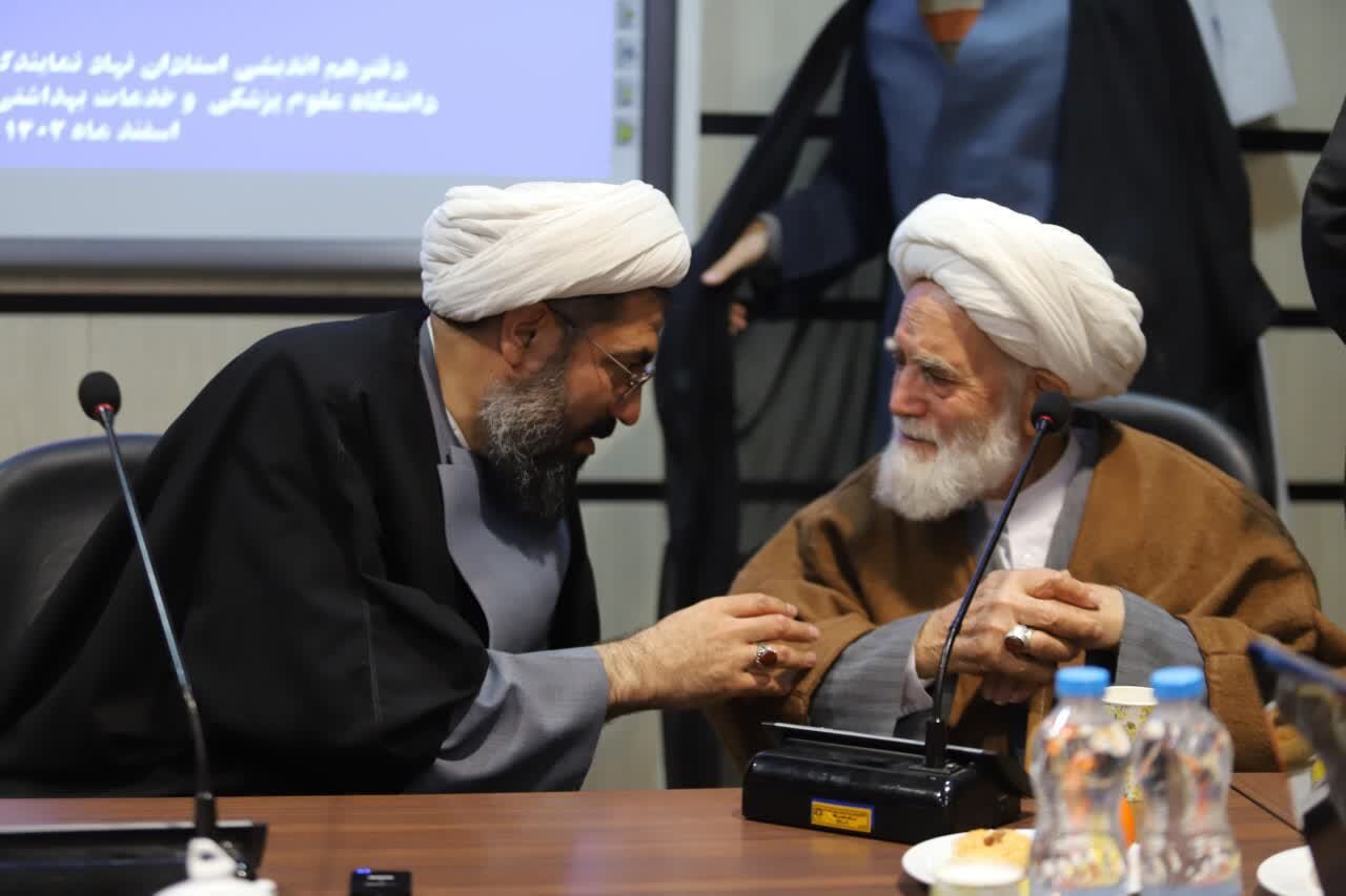 برگزاری نشست هماندیشی اساتید با کاندیداهای خبرگان رهبری همدان