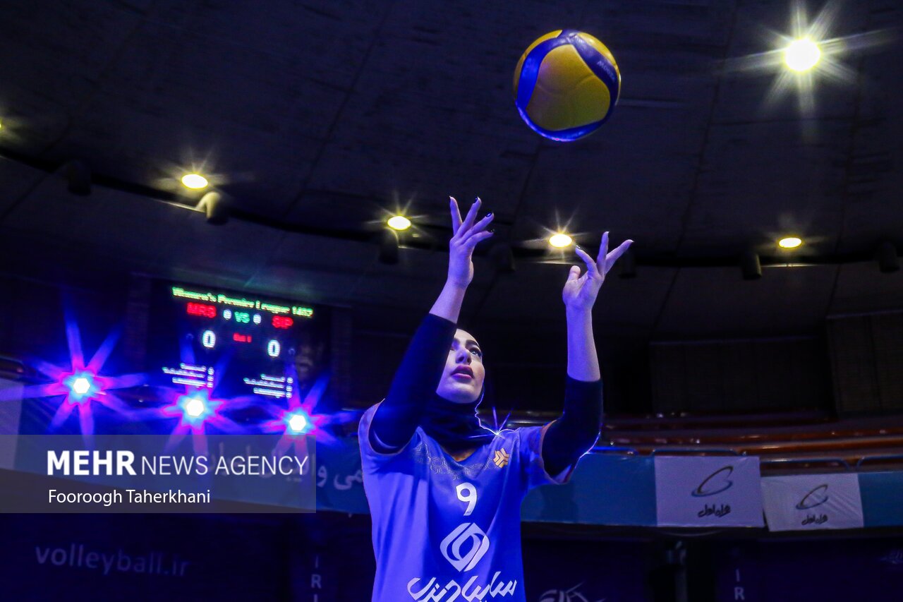 نخستین پیروزی والیبال بانوان ایران در چلنج کاپ آسیا
