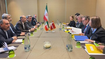 Iran FM meets Denmark FM, UN High Commissioner in Geneva