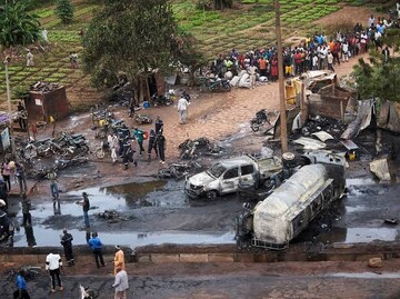 تصادف اتوبوس دست کم ۳۱ کشته برجای گذاشت