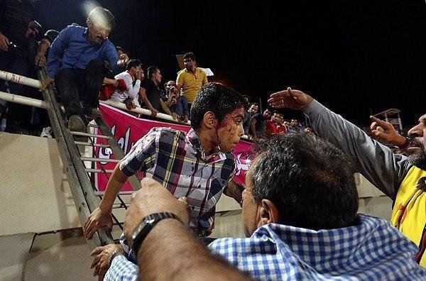 «فرهنگ هواداری» آبروی ملی است/ مدیران فوتبال ناموفق عمل کردهاند