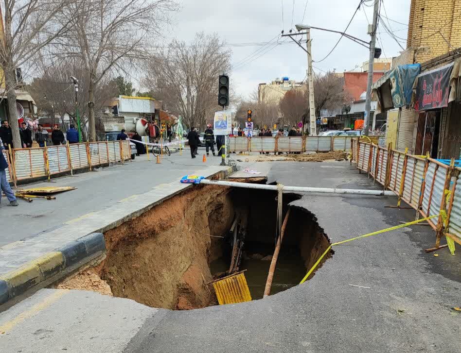 فرونشست ۶ متری در کوجان/محدودیت ترافیکی اعمال شد