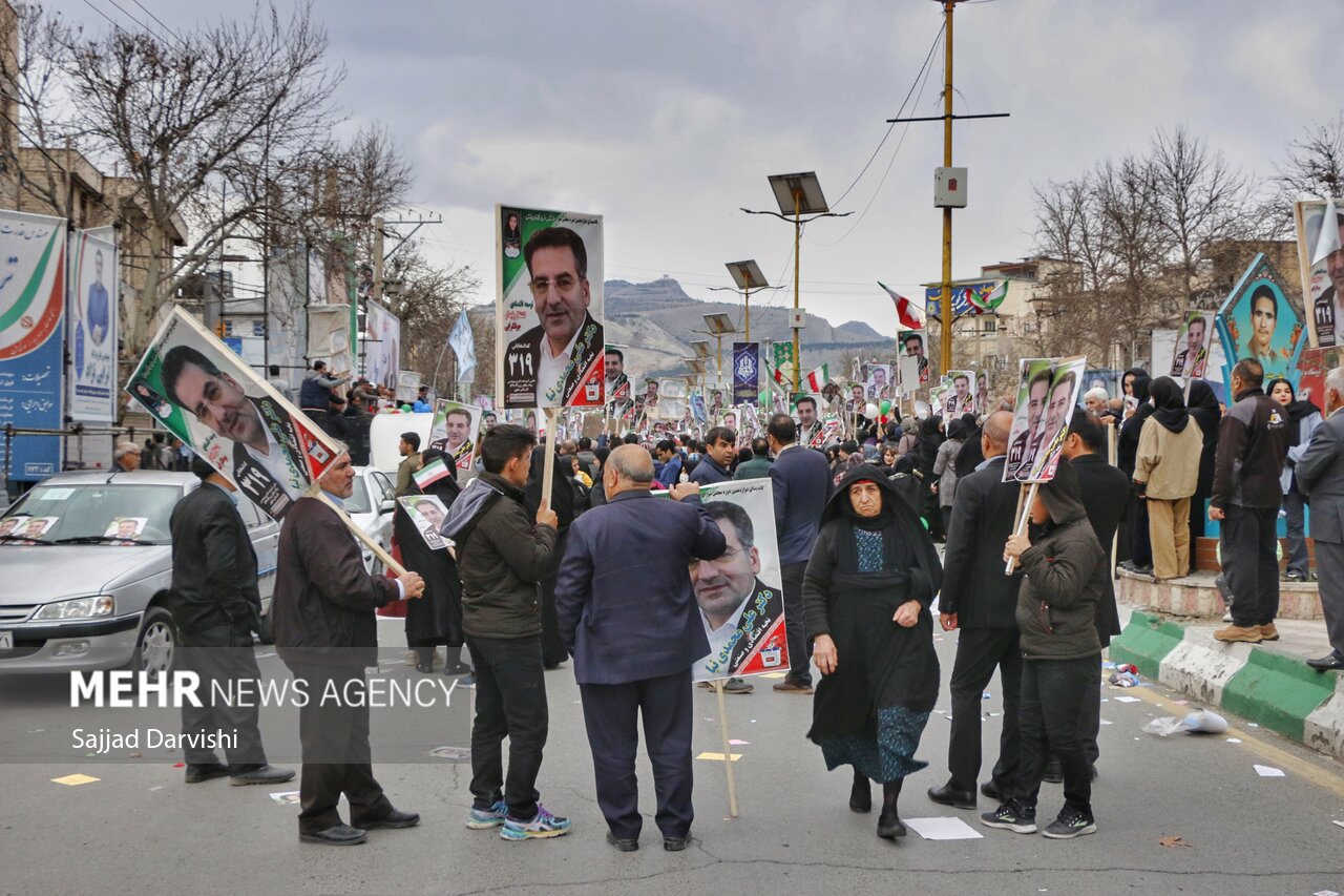 بهجامانده از تبلیغات انتخاباتی/۱۱ اسفند بهیادماندنی رقم میخورد
