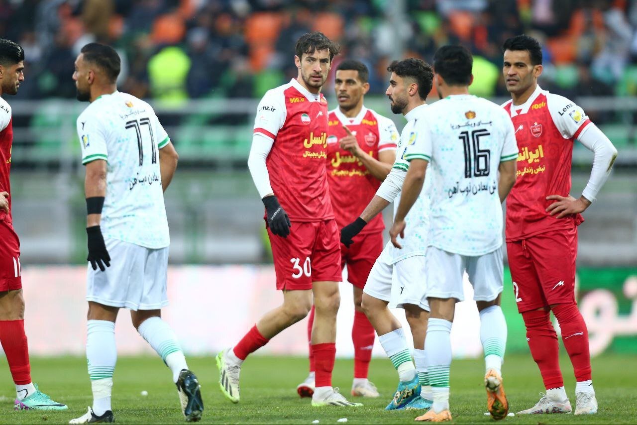 سه مدعی روی لبه تیغ/ استقلال و پرسپولیس حذف میشوند یا سپاهان؟