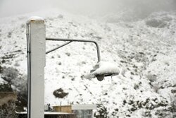 VIDEO: Spring snow whitens Tabriz