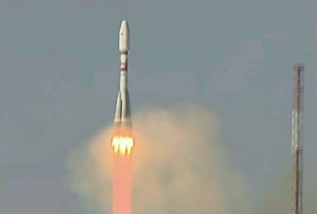 Iran launches indigenous Pars 1 satellite to space