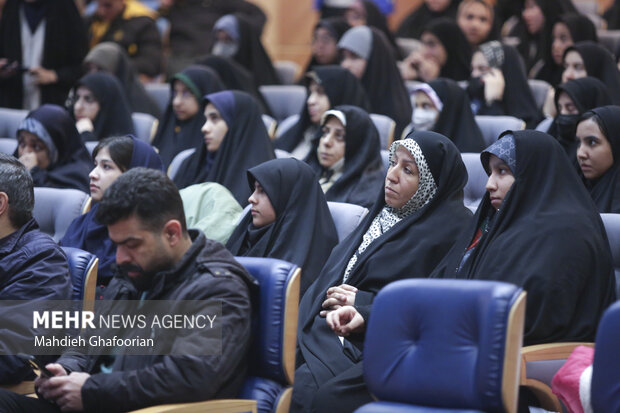 گردهمایی بزرگ آینده سازان جوان