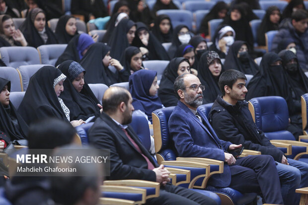 گردهمایی بزرگ آینده سازان جوان