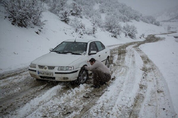 ادامه بارش برف در روزهای سردِ استان سمنان