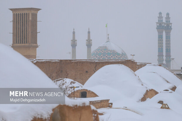 برف زمستانی در نخستین شهر خشتی جهان