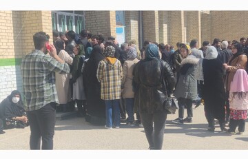 Kohkiluye ve Buyer Ahmed'de oy kullanma yoğunluğu