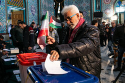 İran genelinde oy verme işlemi sona erdi
