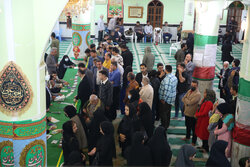 حضور مردم بوشهر پای صندوق‌های اخذ رای