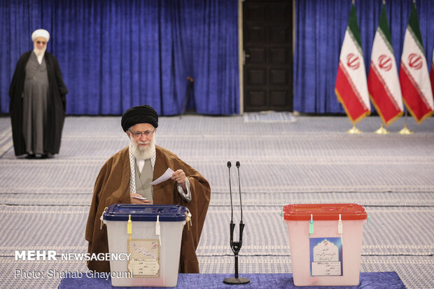 Polls open in Iran's parliamentary elections