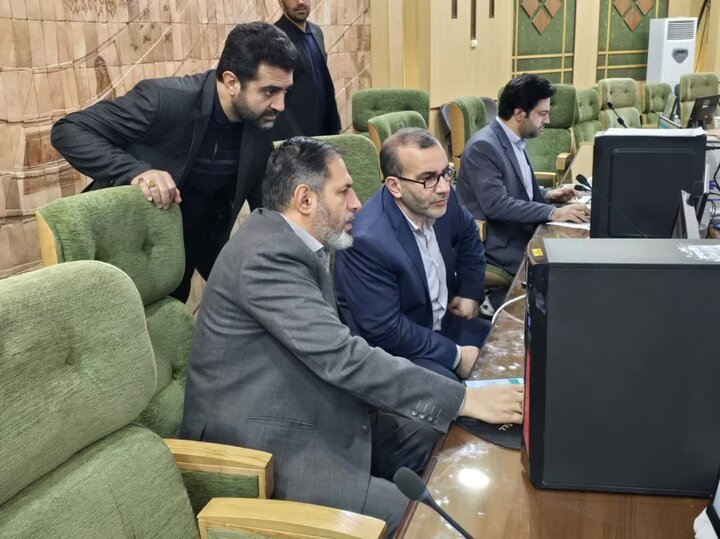 ماراتن انتخابات در کرمانشاه/ ۱۶۷۰شعبه برای اخذ رای مردم