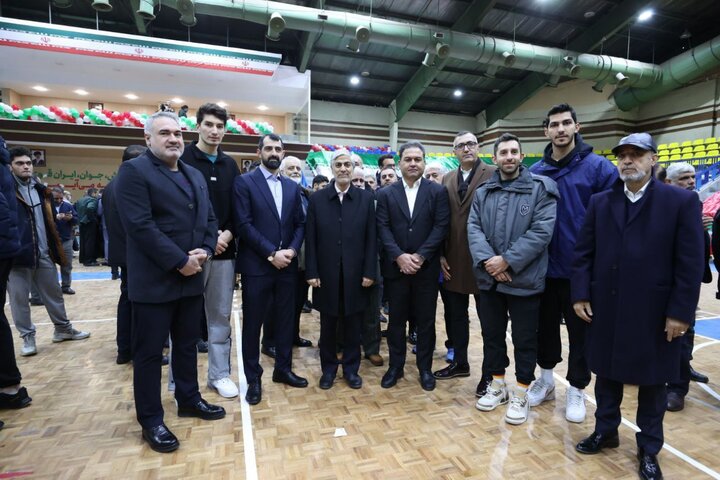 گزارش تصویری از حضور چهره‌های ورزش ایران پای صندوق رای 