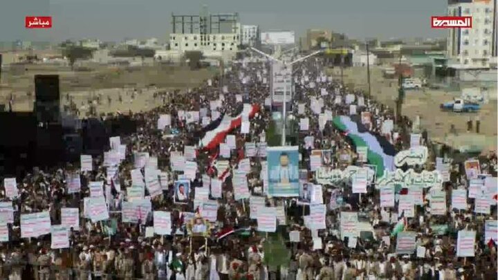 راهپیمایی پرشور یمنی‌ها در حمایت از غزه