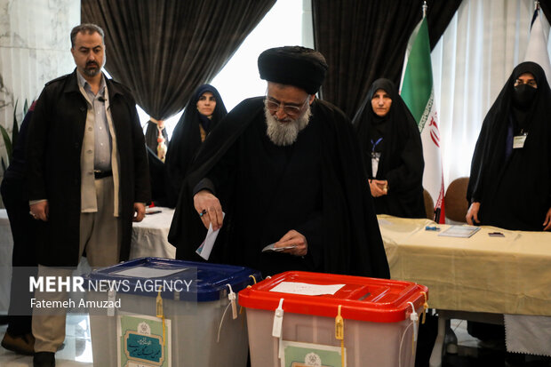 صندوق اخذ رای در شورای نگهبان