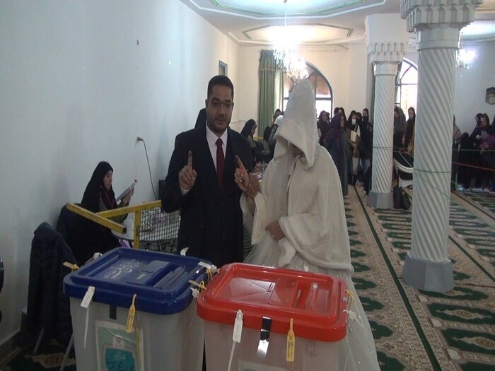 خرۆشی گەل بۆ بەشداریی لە هەڵبژاردن/دوایین هەواڵ لە پرۆسەی دەنگدان لە ئێران