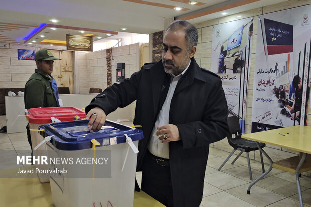 انتخابات در زندان عادل آباد شیراز