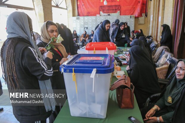 انتخابات مجلس خبرگان رهبری و مجلس شورای اسلامی در اردبیل