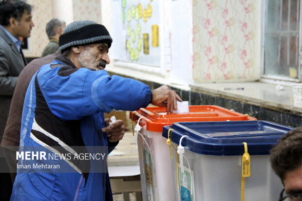 اعلام نتایج انتخابات ۱۴۰۲ در استان کرمانشاه/درحال به روز رسانی...