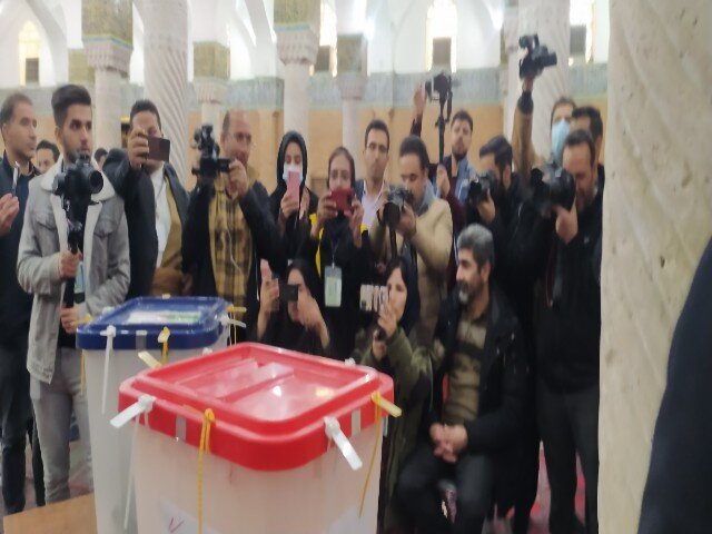 بیتفاوتی کردستانیها به تبلیغات منفی دشمنان