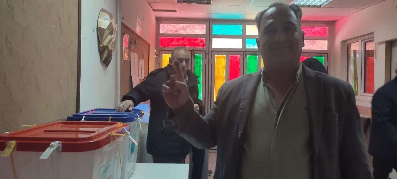 رأی میدهم چون...