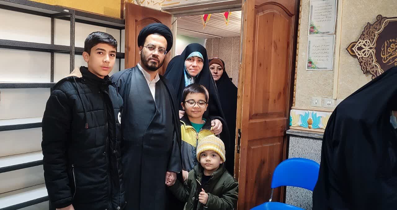 همدان به رنگ جمهوری اسلامی/ گرمای حضور احساس میشود