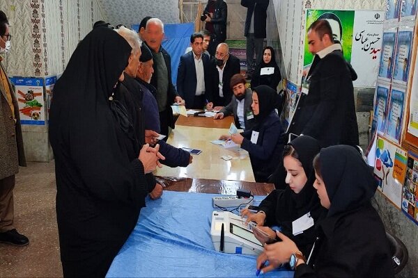 ازدحام آذری ها در پای صندوق های رای/مهر تایید بر شناسنامه انقلاب