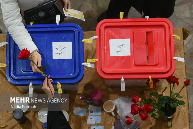 فرآیند اجرایی انتخابات به صورت مطلوب در همدان در حال انجام است