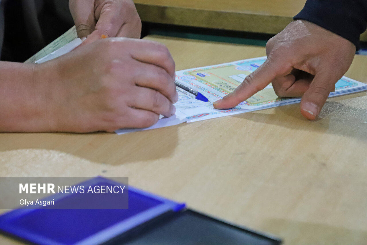 انتخابات دور دوم مجلس در زنجان چالش بین فضاسازی و حقیقت