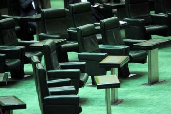 پوست‌اندازی خانه ملت؛ ۱۵۰ نماینده به مجلس دوازدهم نرسیدند