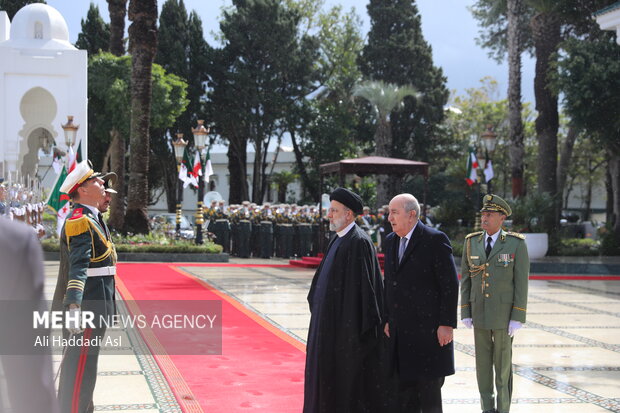 Algeria's president receives president Raeisi