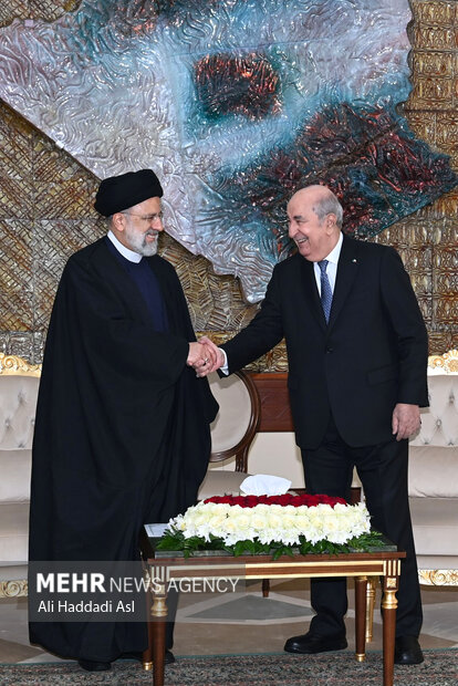 Algeria's president receives president Raeisi