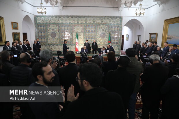 Iran, Algeria presidents presser