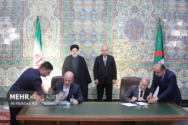 Iran, Algeria presidents presser