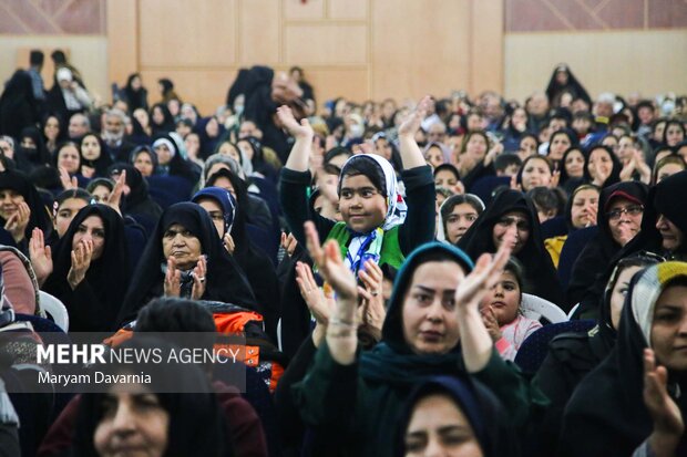 جشن نامزدهای پیروز انتخابات مجلس شورای اسلامی در بجنورد