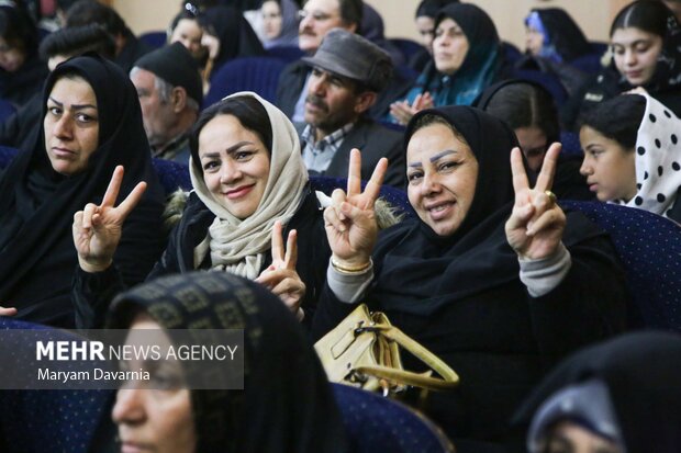 جشن نامزدهای پیروز انتخابات مجلس شورای اسلامی در بجنورد