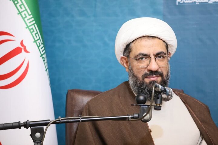 اقتدار کشور متعلق به نیروهای مسلح و نیروی انتظامی است اقتدار کشور متعلق به نیروهای مسلح و نیروی انتظامی است