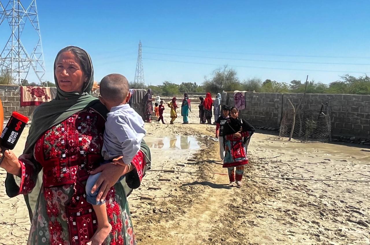 سیل اصلی محرومیت است؛ حالا فقط بوی نم گرفته!