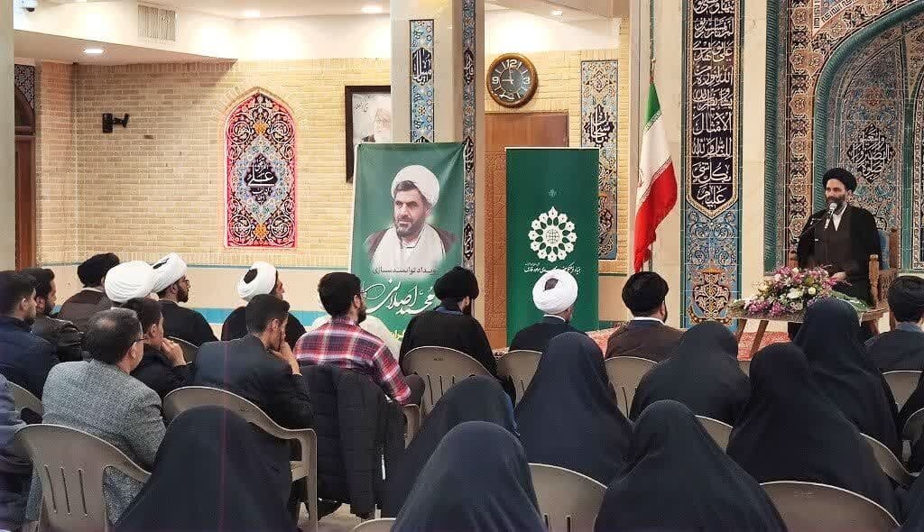دینداری و معنویت امروز جامعه ایران محصول انقلاب اسلامی است دینداری و معنویت امروز جامعه ایران محصول انقلاب اسلامی است