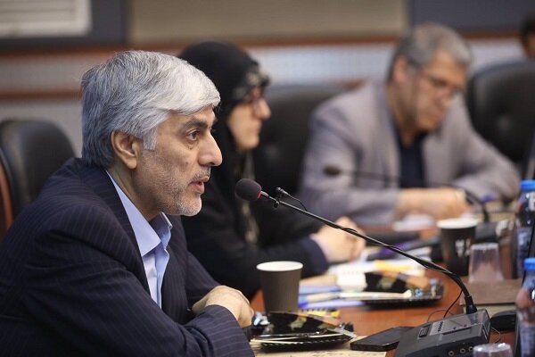 وزیر «سرپیچی» را در نطفه خفه کرد/سرپرستها رییس فدراسیون نمیشوند