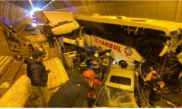 5 killed, 1 wounded in accident on Istanbul's motorway